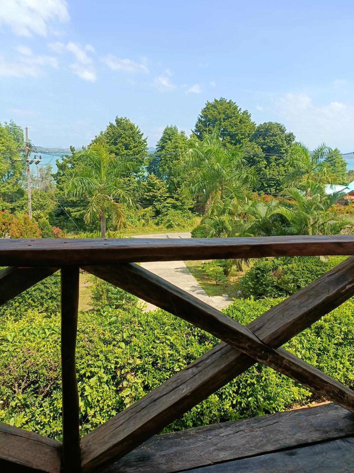Resting Place Ko Yao Стая снимка